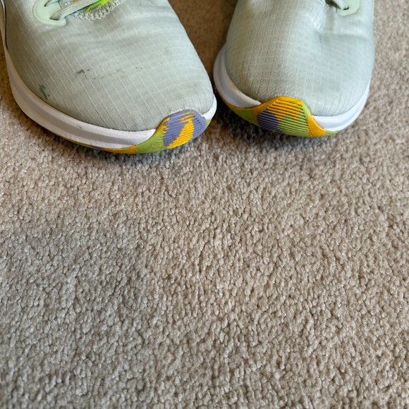 Nike Airmax Bella TR5 Women's running shoes Size 10 Green Purple DN0896-300 - Picture 5 of 10